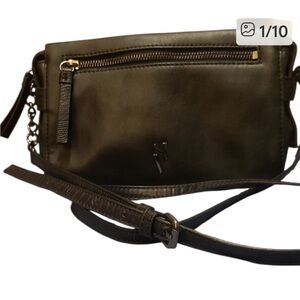 Elegant Black Leather Crossbody Bag